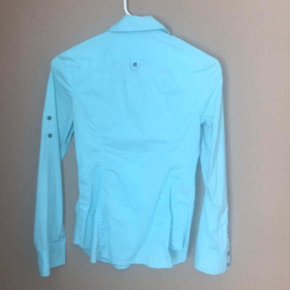 Express button down - Picture 2 of 4